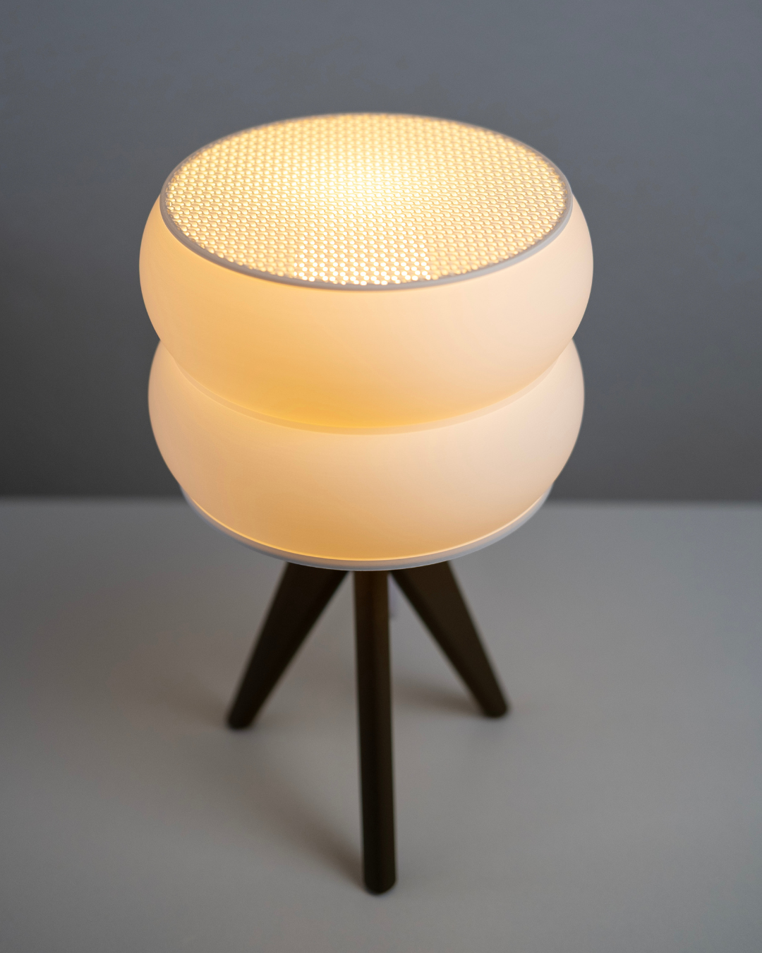 Gyroid Lamp