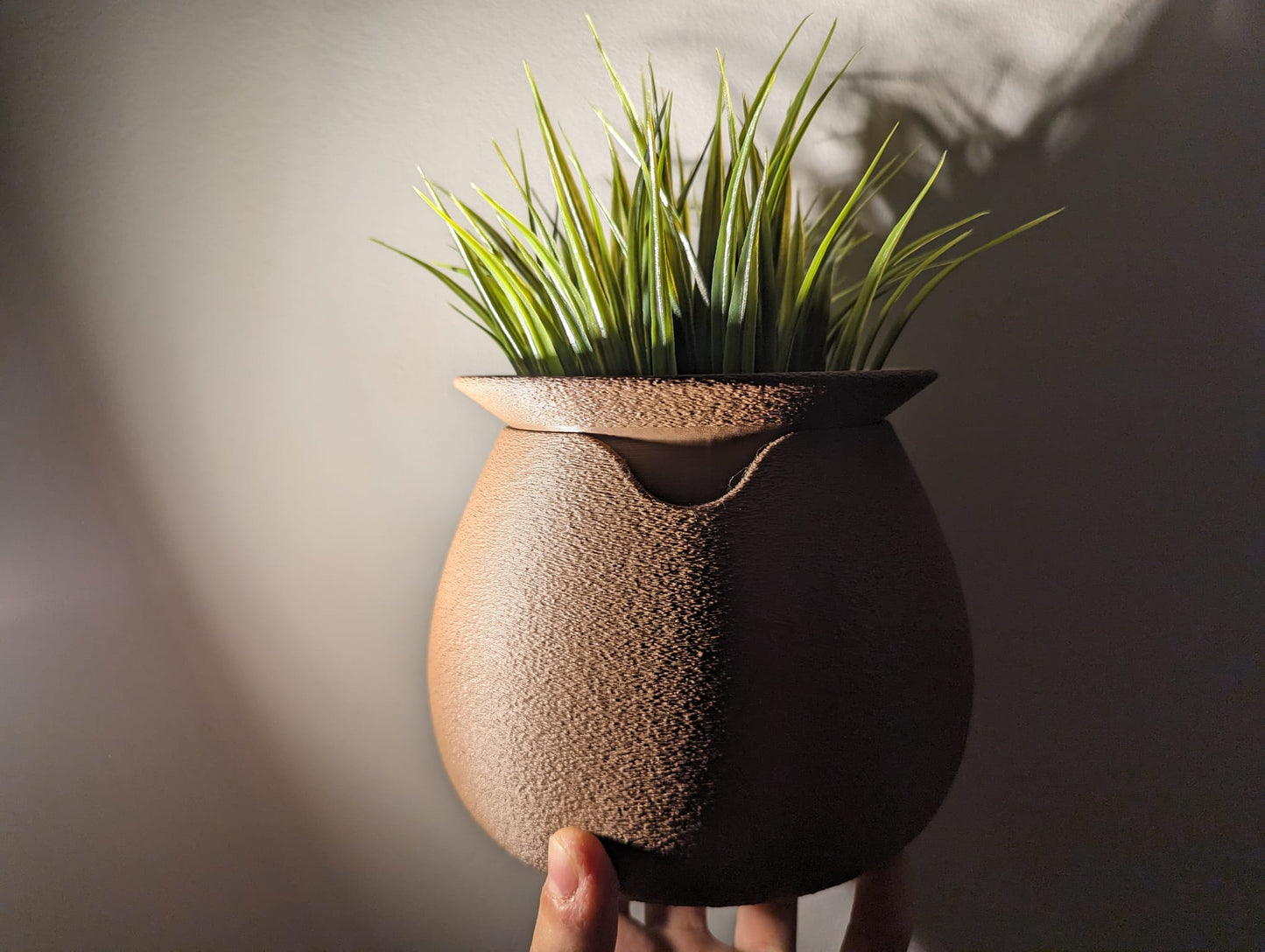 AQUAFLORA SELF-WATERING PLANTER